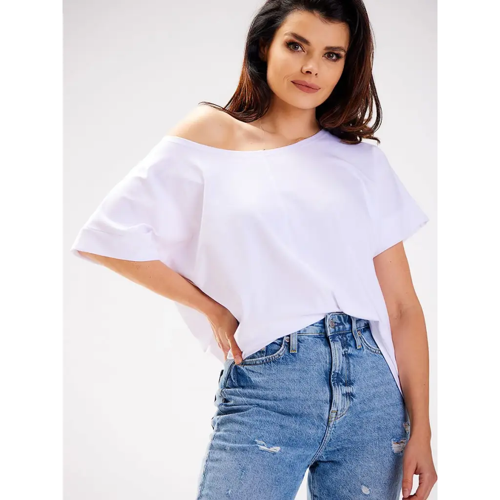 Blouse model 182019 White by Infinite You - One Size -