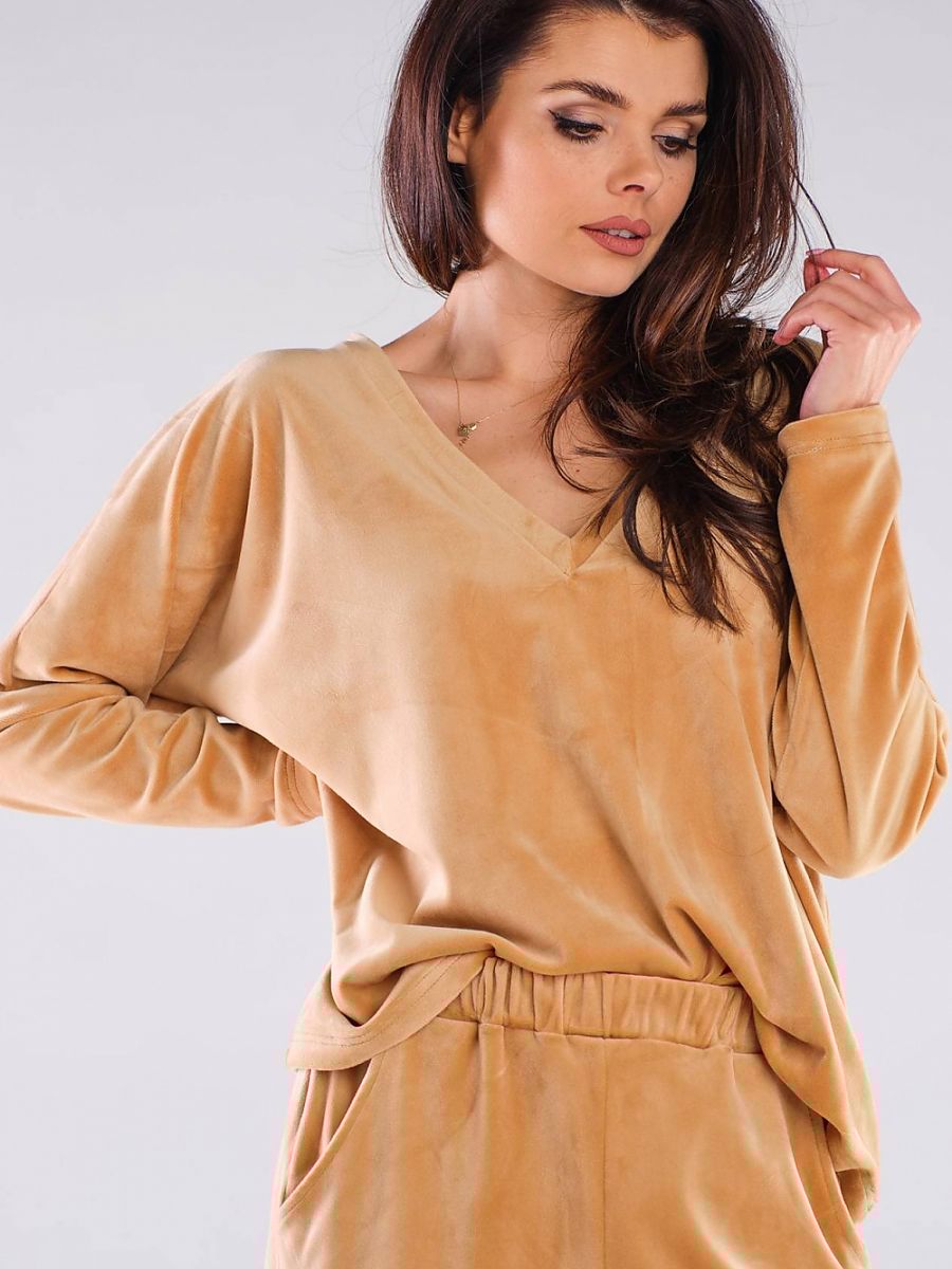 Sweatshirt model 155457 Beige by awama - One Size -