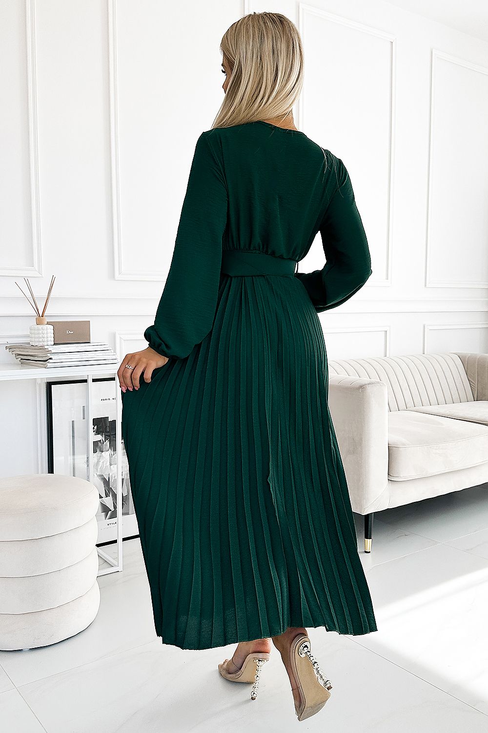 Cocktail dress model 188116 Green by Numoco - One Size