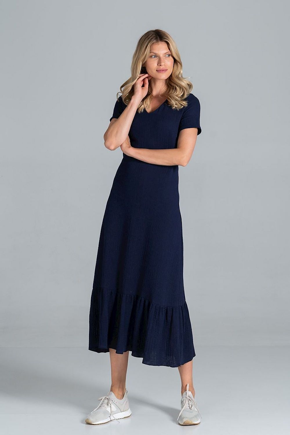 Daydress model 157508 Navy Blue by Figl - Midi Dresses