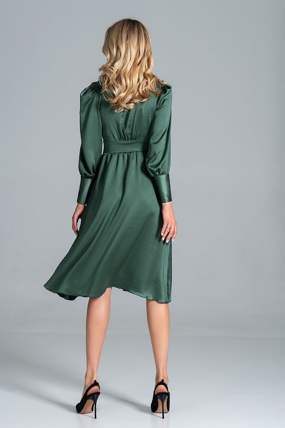 Daydress model 157515 Green by Figl - Midi Dresses