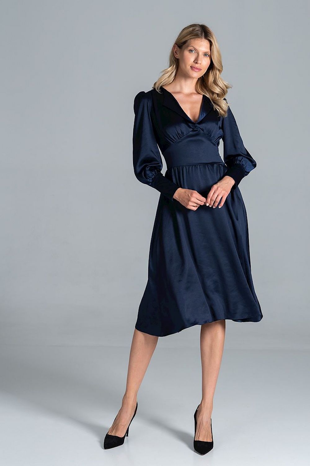 Daydress model 157516 Navy Blue by Figl - Midi Dresses