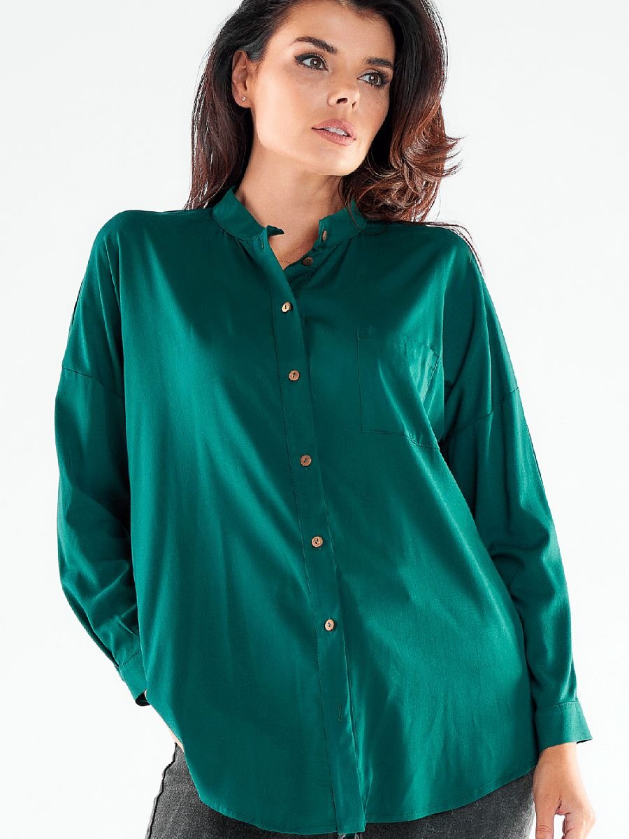 Long sleeve shirt model 173922 Green by awama - Shirts