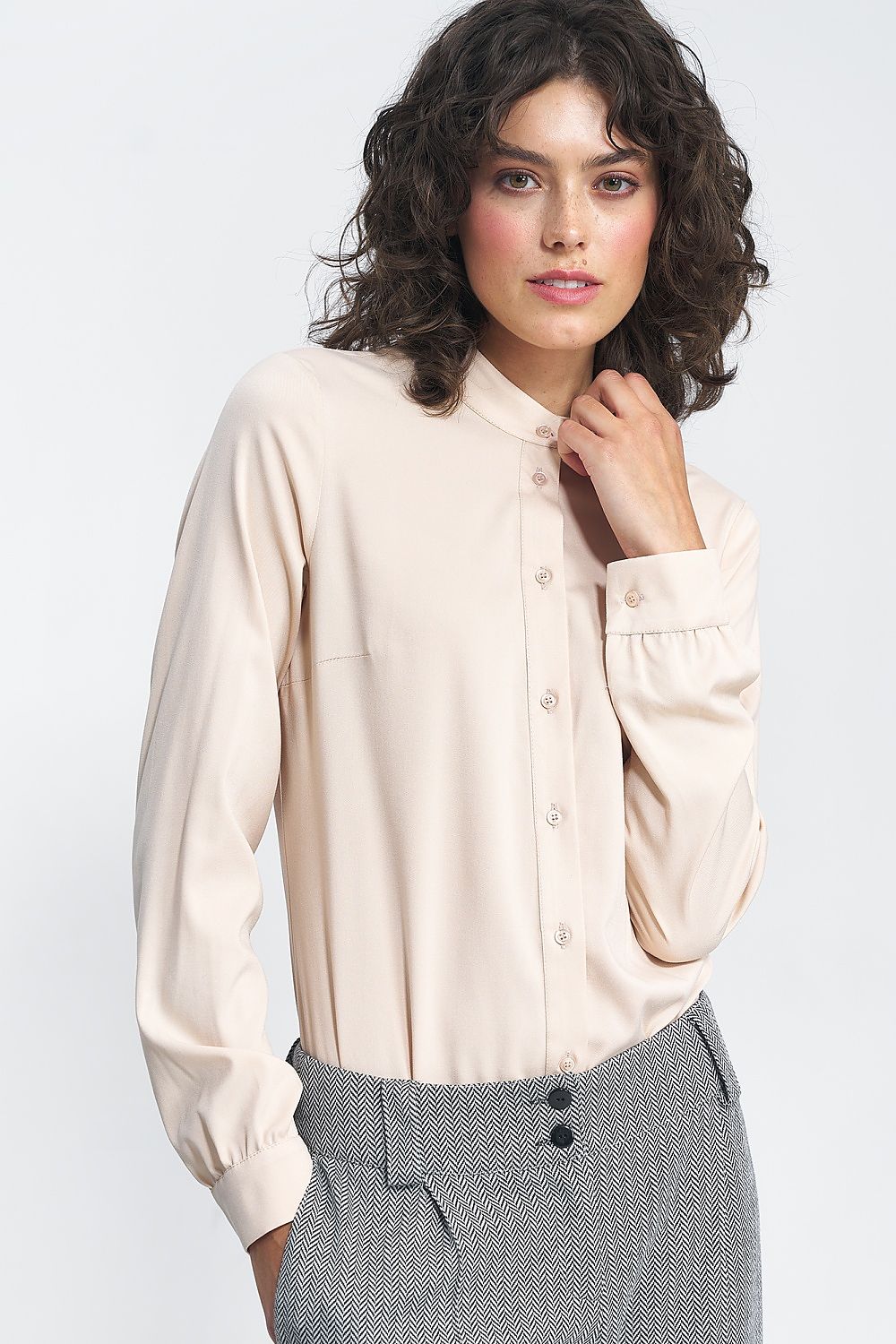 Long sleeve shirt model 184614 Beige by Nife - Shirts