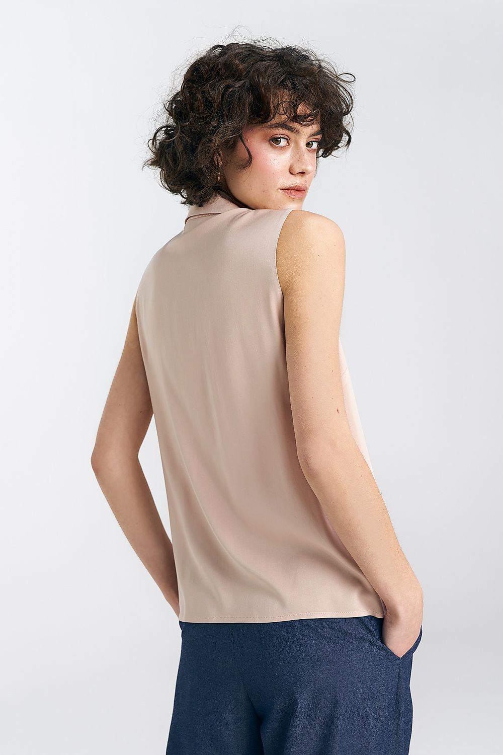 Shirt model 195174 Beige by Nife - Shirts