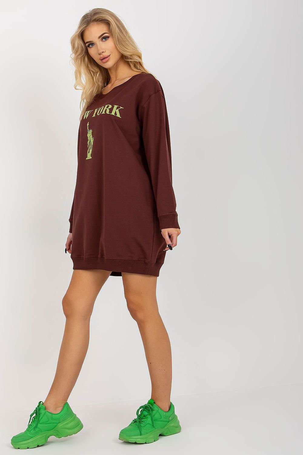 Sweatshirt model 206021 Brown by Factory Price - One Size