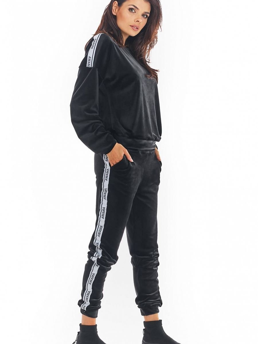 Tracksuit trousers model 149805 Black by awama - Tracksuit