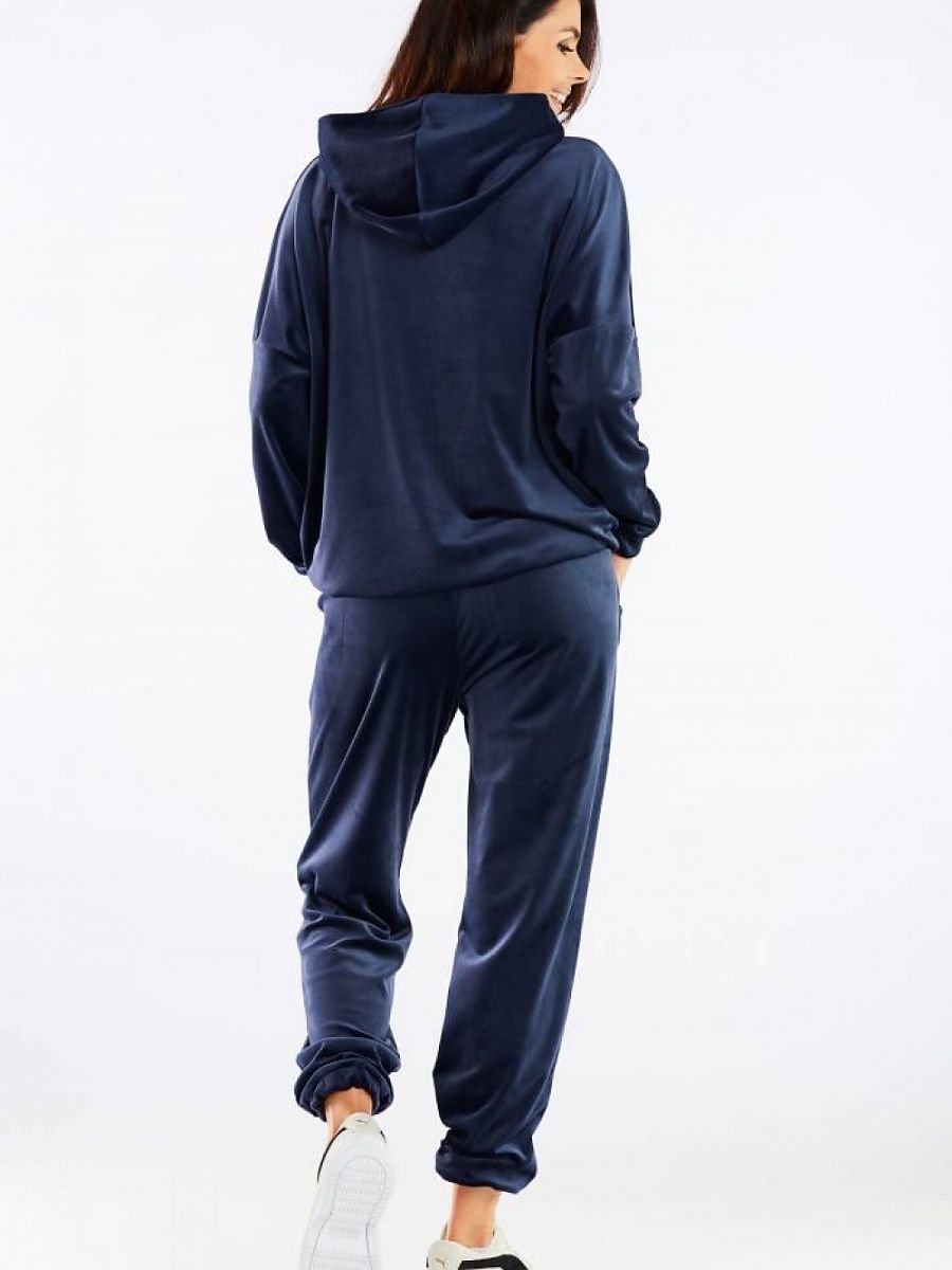 Tracksuit trousers model 158609 Navy Blue by awama -