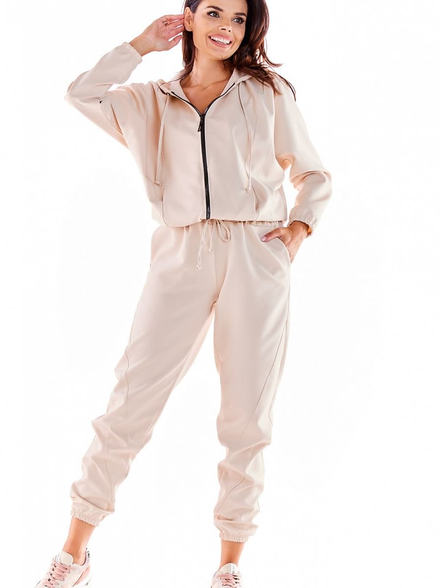 Tracksuit trousers model 178655 Beige by awama - Tracksuit