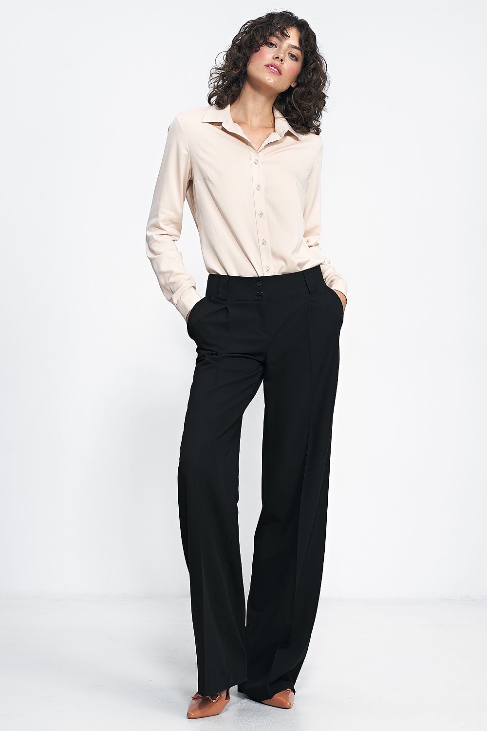 Trousers model 185194 Black by Nife - Women’s Trousers