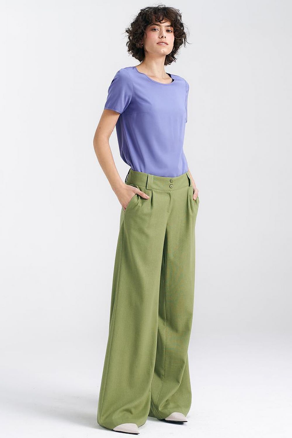 Trousers model 195468 Green by Nife - Women’s Trousers